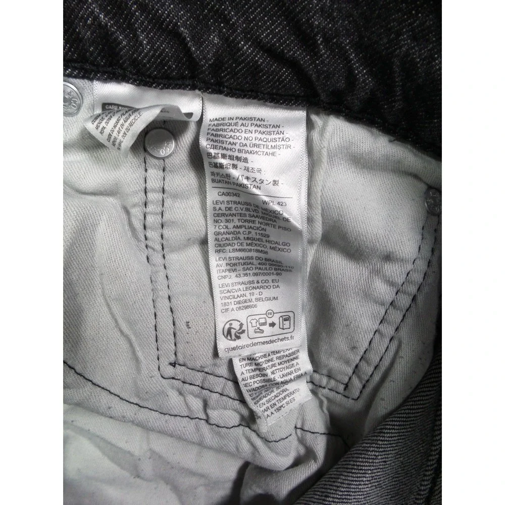 Levis 559 Jeans Mens Size 36 x 32 Gray Denim Relaxed Fit Straight Leg Raw Hem
